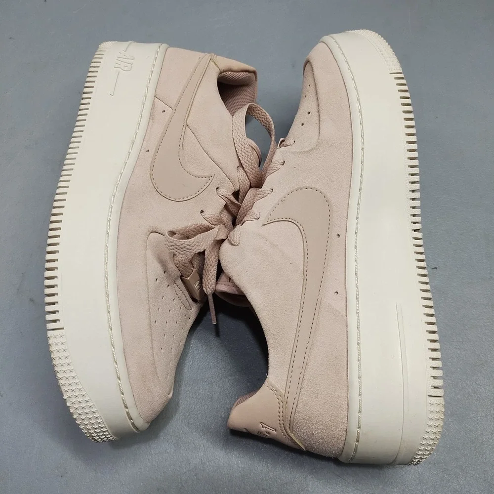 Nike Air Force 1 Sage Low Platform Sneakers Womens 9 Pink Perforated AR5339-201